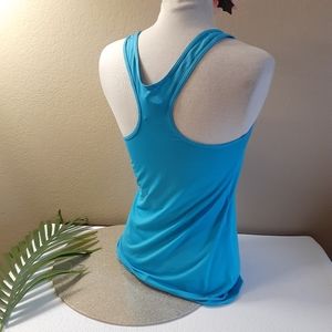 Nike Tops - ⬇️NIKE fitted activewear tank top - cute racerback Nike Tops - ⬇️NIKE fitted activewear tank top - cute racerback